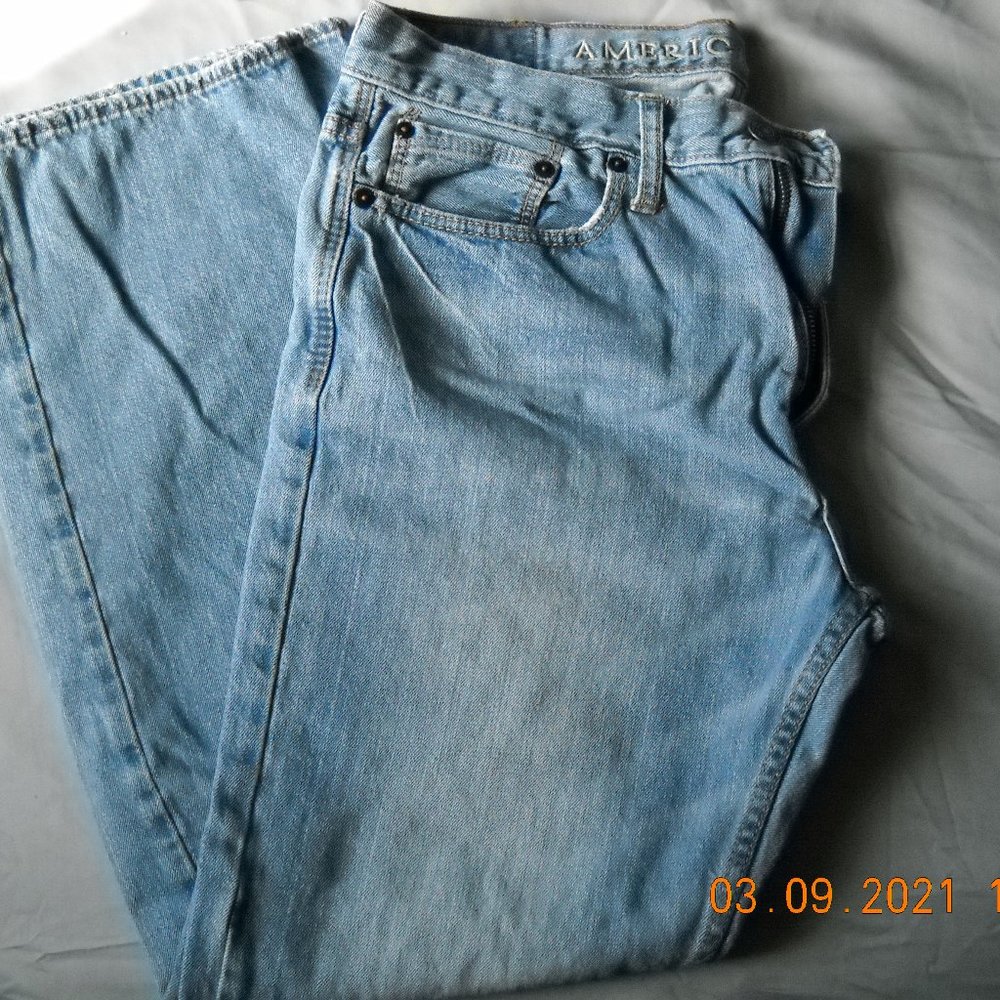 Men's American Eagle  33x32 Jeans Used